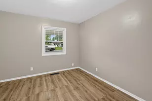 500 Celina Rd, Columbus, OH 43228 - Photo 8