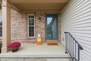 1111 Rousseau Ln, Galloway, OH 43119 - Photo 2