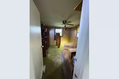 5796 Township Road #1, Fredericktown, OH 43019 - Photo 10
