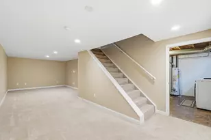 798 Timber Dr, Worthington, OH 43085 - Photo 16