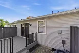 798 Timber Dr, Worthington, OH 43085 - Photo 24