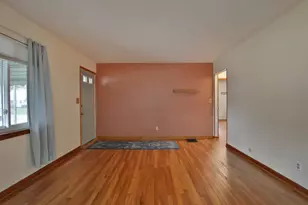 3220 Medina Ave, Columbus, OH 43224 - Photo 6