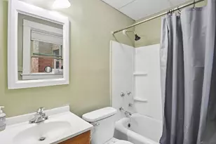 725 Bryson St, Youngstown, OH 44502 - Photo 10