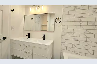 244 N Hague Avenue, Columbus, OH 43204 - Photo 12