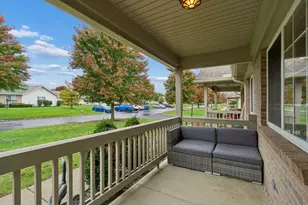 4298 Wincove Dr, Groveport, OH 43125 - Photo 4