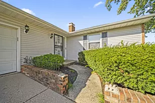 2713 Marview Rd, Columbus, OH 43219 - Photo 6