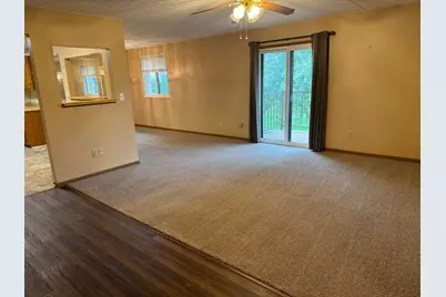 5885 Beechcroft Road #218, Columbus, OH 43229 - Photo 6