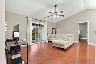 1870 Berrancher Dr, Columbus, OH 43228 - Photo 8