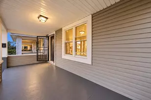 701 Berkeley Rd, Columbus, OH 43205 - Photo 2