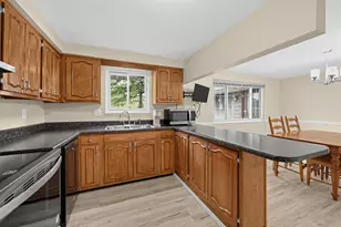 5123 Dobbs Dr, Dayton, OH 45440 - Photo 8