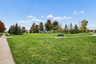 130 Rockbrook Crossing Ave, Galloway, OH 43119 - Photo 24