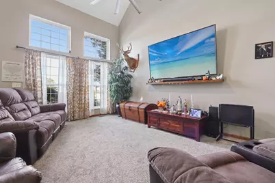 415 Hillcrest Drive, Circleville, OH 43113 - Photo 6