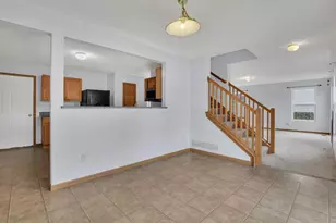 9060 Ridgeline Dr, Reynoldsburg, OH 43068 - Photo 18