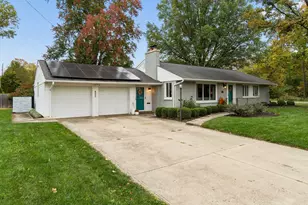 602 E Cooke Rd, Columbus, OH 43214 - Photo 2