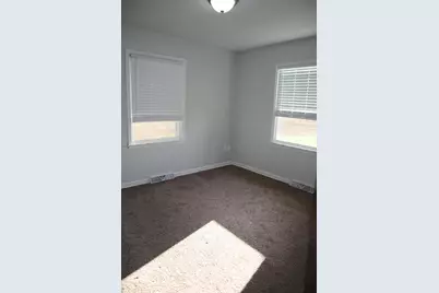 900 Van Deman Street, Washington Court House, OH 43160 - Photo 16