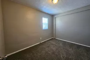 2071 Argyle Dr, Columbus, OH 43219 - Photo 16