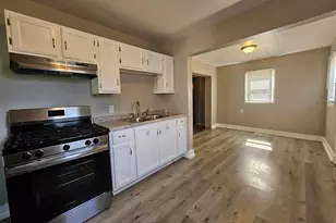 2071 Argyle Dr, Columbus, OH 43219 - Photo 10