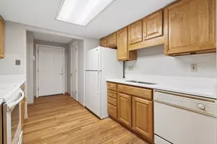 5101 Delancey St, Columbus, OH 43220 - Photo 8
