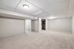 5101 Delancey St, Columbus, OH 43220 - Photo 18