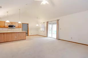 1281 Amberlea Dr W, Columbus, OH 43230 - Photo 12