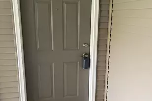 2733 Greystone Dr, Columbus, OH 43220 - Photo 2