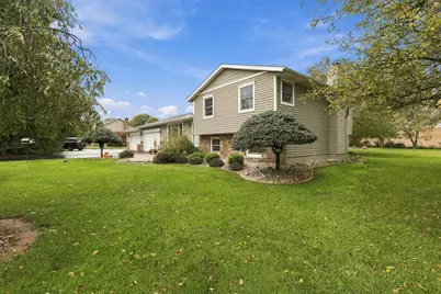 6885 Castlewood Drive NW, Carroll, OH 43112 - Photo 48