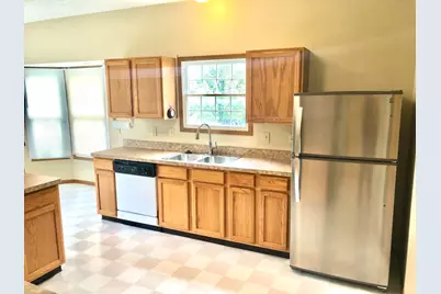 7279 Summerfield Drive, Lewis Center, OH 43035 - Photo 6