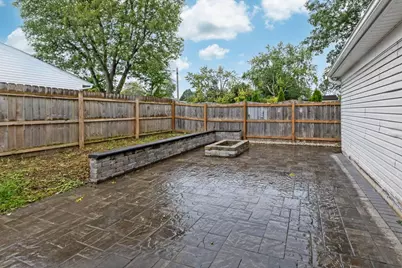 2489 Parlin Drive, Grove City, OH 43123 - Photo 6