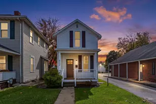 832 E Main St, Lancaster, OH 43130 - Photo 1