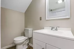 832 E Main St, Lancaster, OH 43130 - Photo 38