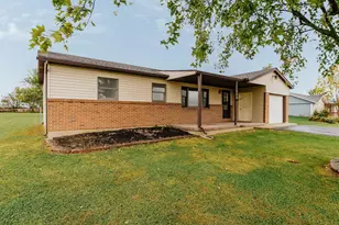 7649 White Oak Rd NE, Bloomingburg, OH 43106 - Photo 2