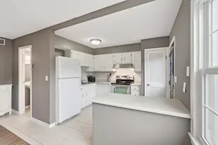 495 Clairbrook Ave, Columbus, OH 43228 - Photo 10