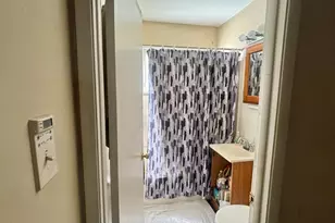 874 Geneva Ave, Columbus, OH 43223 - Photo 12