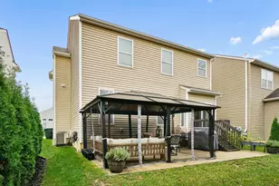 393 Lemery Dr, Columbus, OH 43213 - Photo 38