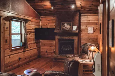 16332 Kreashbaum Road, Rockbridge, OH 43149 - Photo 4