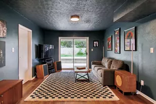 958 Thomas Ln, Columbus, OH 43220 - Photo 30