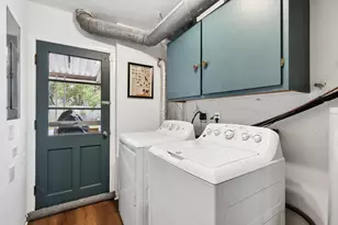 958 Thomas Ln, Columbus, OH 43220 - Photo 40