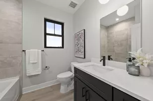 535 W Chapel St, Columbus, OH 43215 - Photo 36