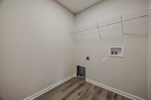 159 Chestnut Commons Dr, Commercial Point, OH 43116 - Photo 40
