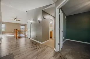 159 Chestnut Commons Dr, Commercial Point, OH 43116 - Photo 6