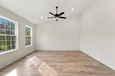 145 E Main Street, Kirkersville, OH 43033 - Photo 12