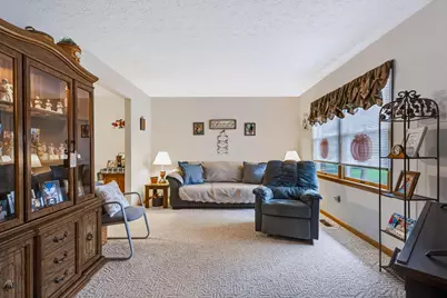 1302 Patricia Lane, Heath, OH 43056 - Photo 8