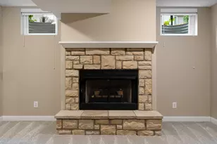 7651 Kestrel Way E, Dublin, OH 43017 - Photo 44