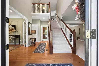 38 Timber Oak Court, Powell, OH 43065 - Photo 2