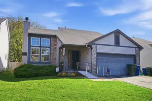 1280 Onslow Dr, Columbus, OH 43204 - Photo 2