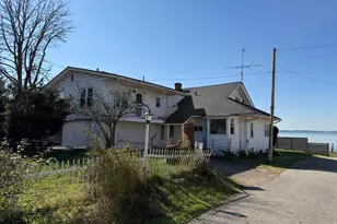231 Lakeview Dr, Buckeye Lake, OH 43008 - Photo 1