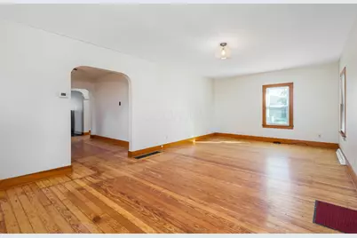 132 Rockwell Road, Columbus, OH 43207 - Photo 6
