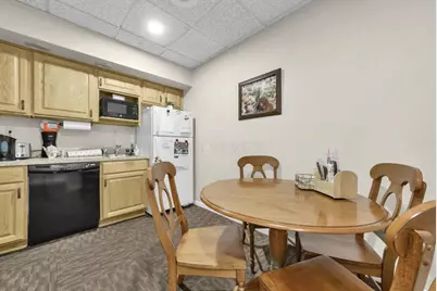 444 E Center Street, Marion, OH 43302 - Photo 8