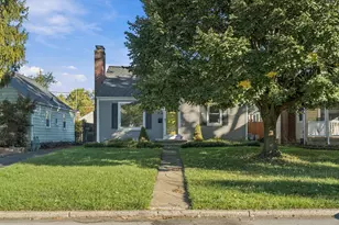 166 E Jeffrey Pl, Columbus, OH 43214 - Photo 2
