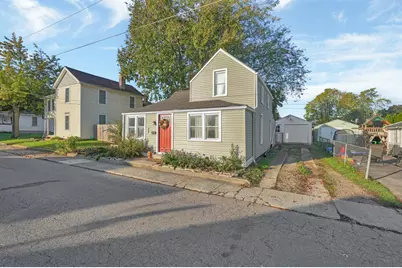 69 N Franklin Street, West Jefferson, OH 43162 - Photo 2